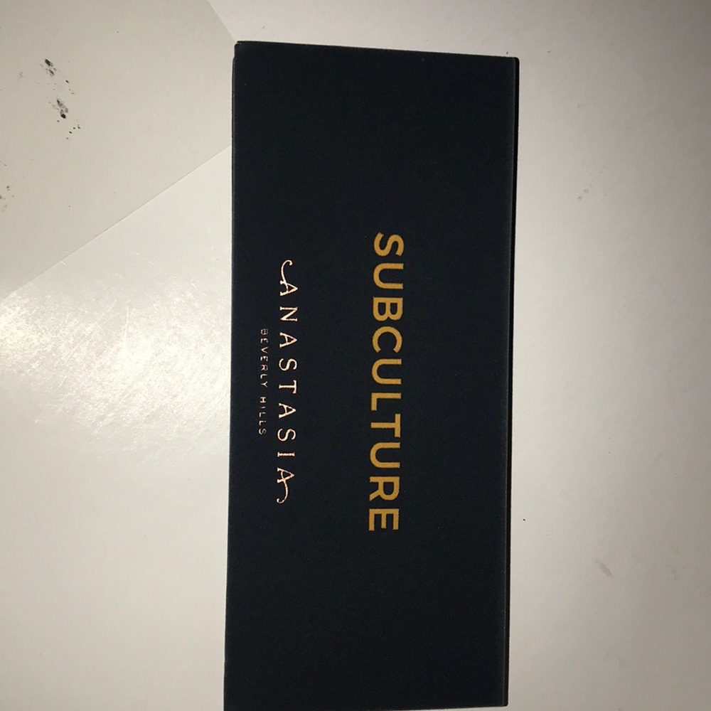 Anastasia Beverly Hills subculture eye  shadow - Picture 8 of 8